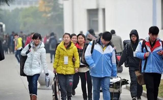 米乐m6官方网站10年江苏考生755字文言文获高分：拒绝北大最后选择东南大学
